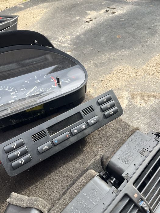 Останали части от е46