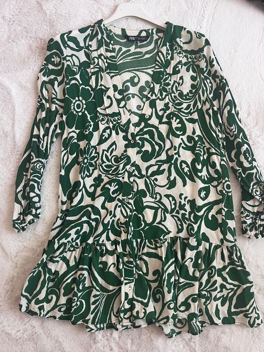 Продавам рокля Zara