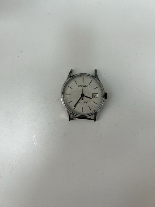 Vând ceasurii  de mânǎ Raketa