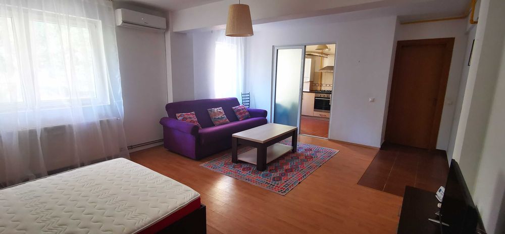 Inchiriere studio Baneasa in cartier Greenfiled, langa padure, comision 0, pet friendly