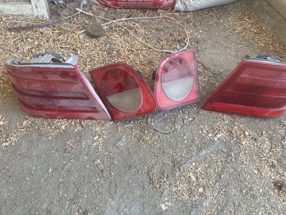 Фонари задние 210