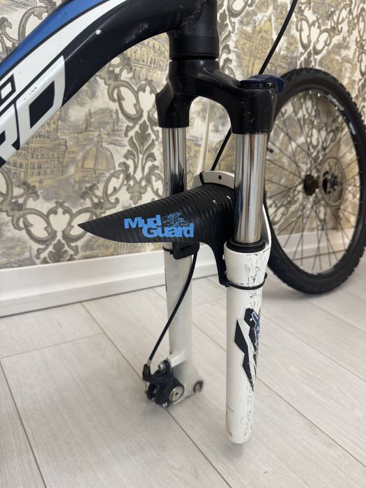 Продам раму 19 Forward