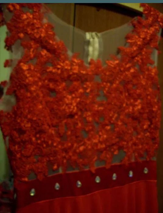 Rochie roșie de seară cu sită mar M-L