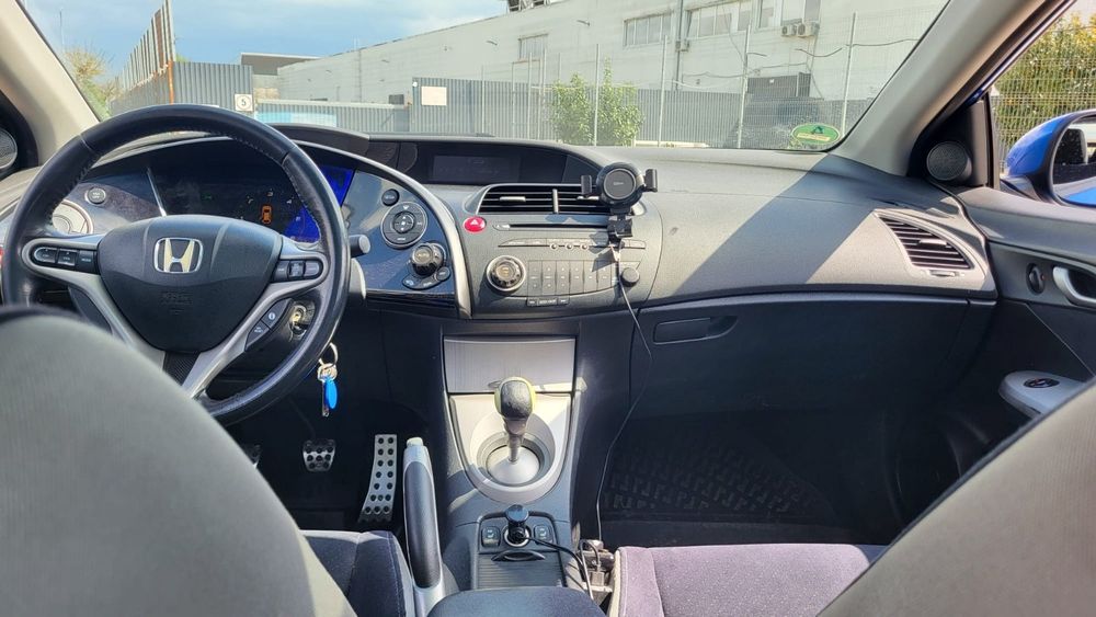 Honda Civic VIII 2.2 diesel hatchback 2006