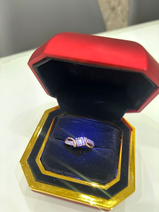 Продажа украшения