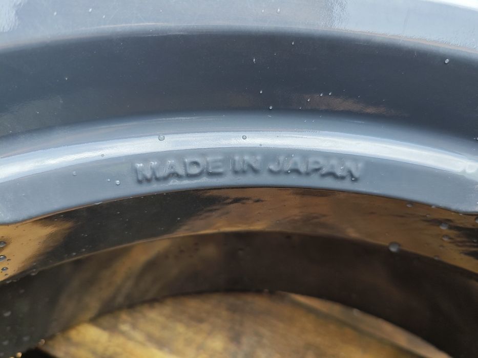 Продам оригинальные диски r 17 RAYS