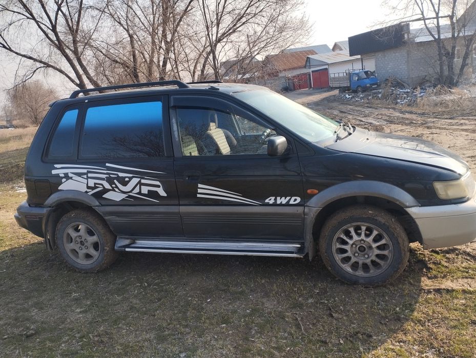 Продам машину  рвр 1994г