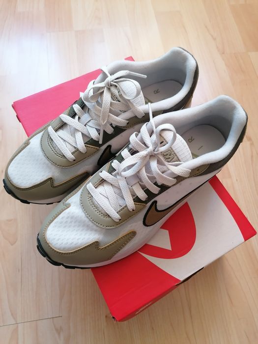 Ofertă Nike Air Max