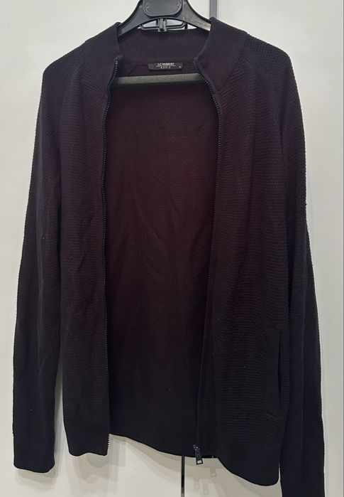 Продаю школьную одежду для парней и мальчиков