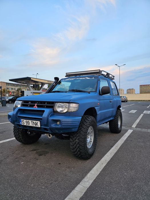 Mitsubishi Pajero MK2 2.5