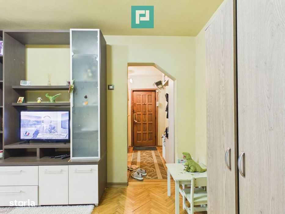 Apartament cu 2 camere de închiriat Boul Roșu