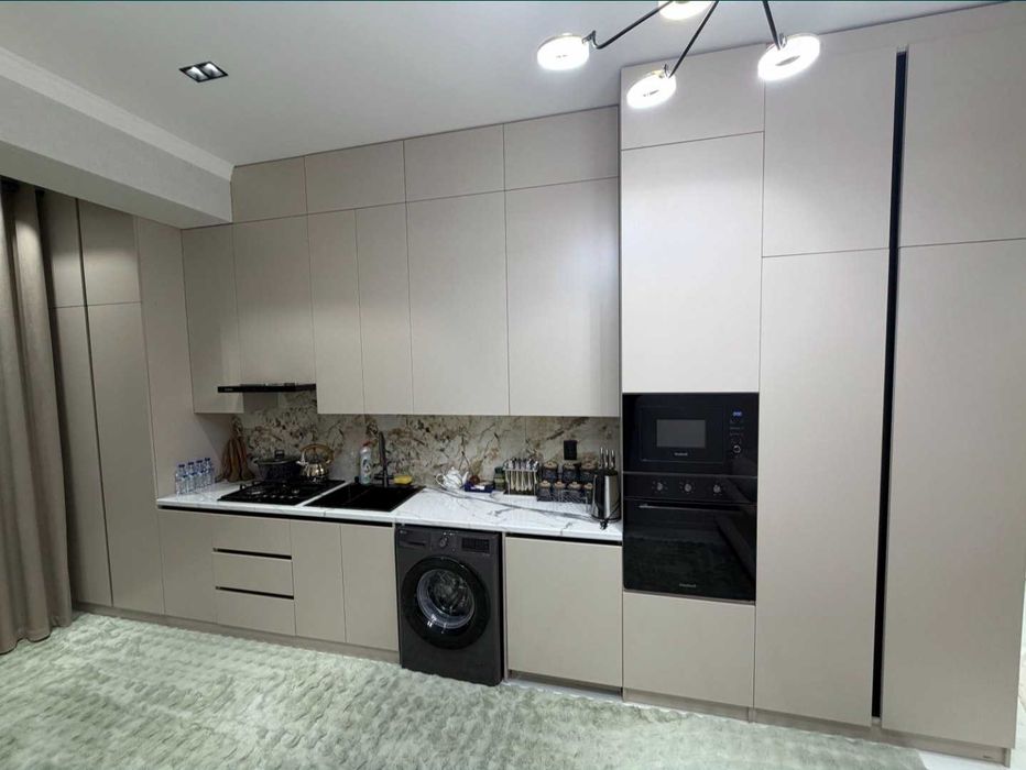 Darkhan avenue мирзо-улугбек подключ дархан премиум центр 50м2 ;Евро