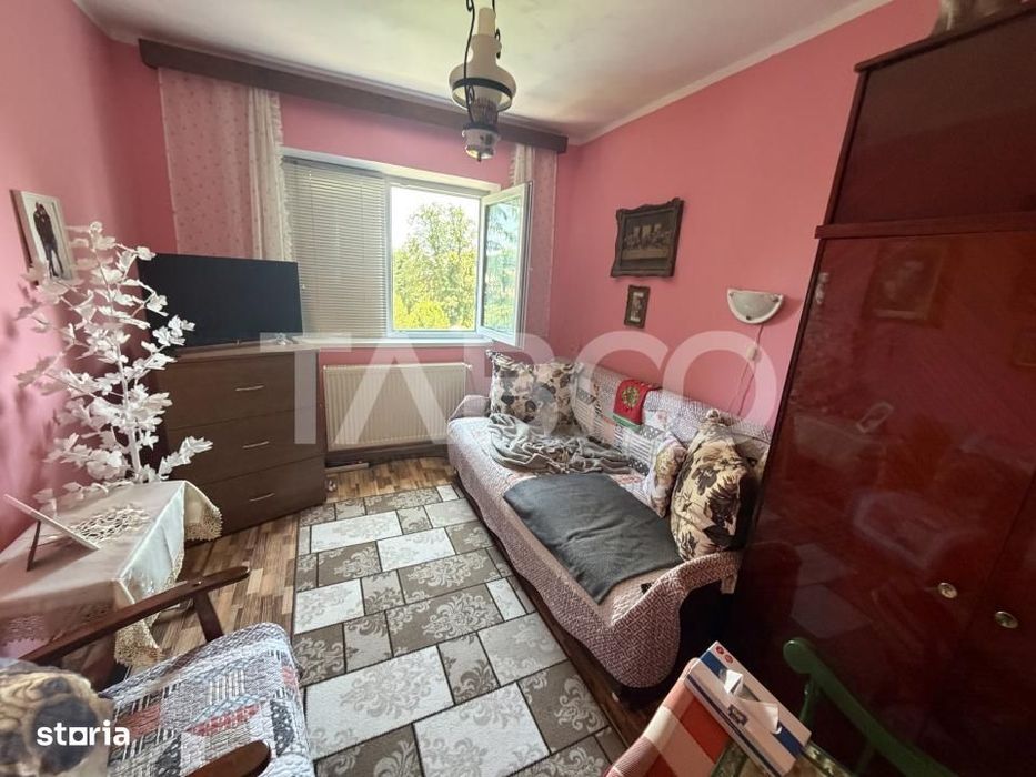 Apartament decomandat 3 camere 2 bai complet mobilat utilat etaj 3