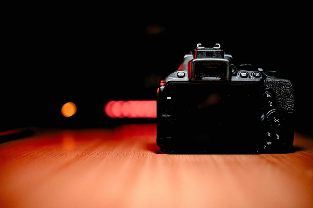 Aparat Foto / Kit Foto Nikon D5600,2 obiective+rucsac foto+card+Blitz