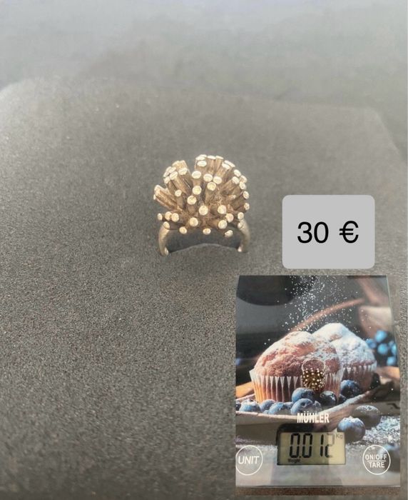 Сребърни пръстени и колиета