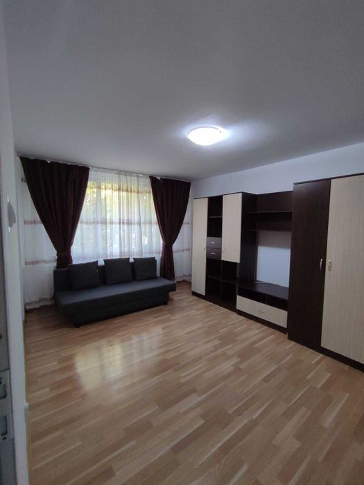 Vand ap. cu 2 camere sector 4