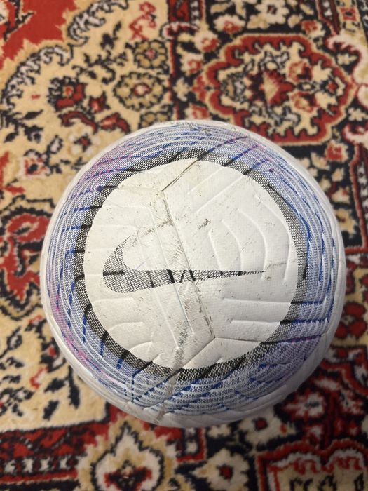 Футбольный мяч Nike, хорошее состояние