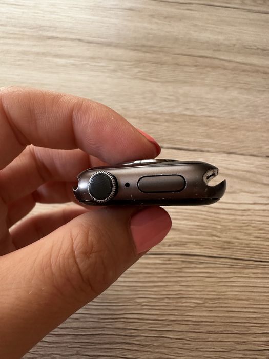 Apple Watch Series 5 GPS 40mm Aluminum / за части