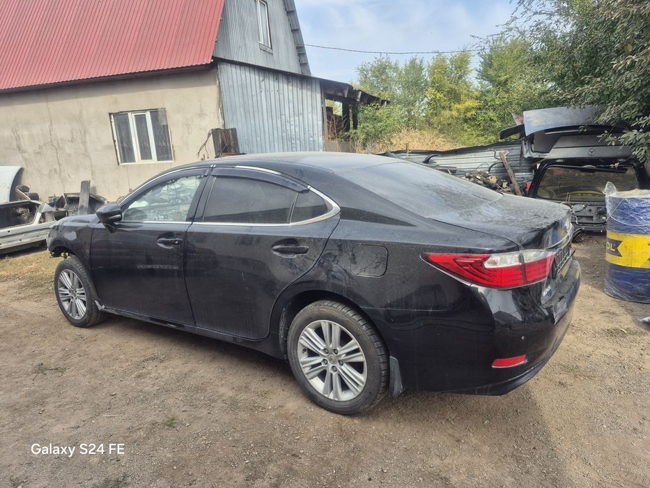 Лексус ес 250 на запчасть