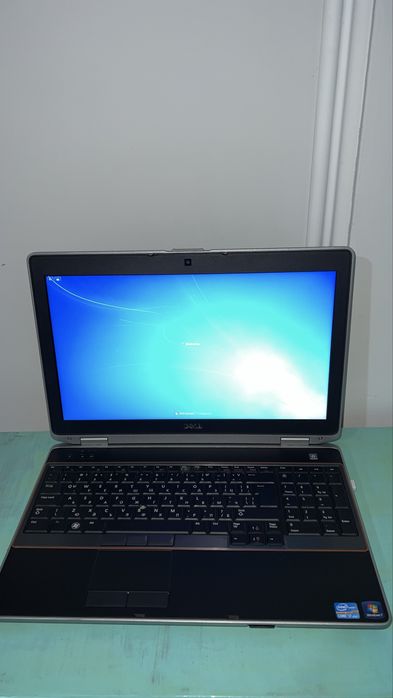 Лаптоп делл Е6520