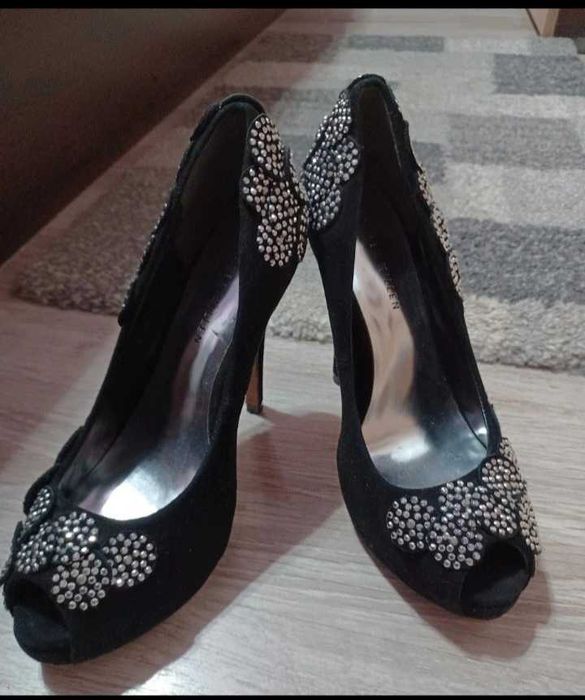 Pantofi dama Karen Millen, mar.37