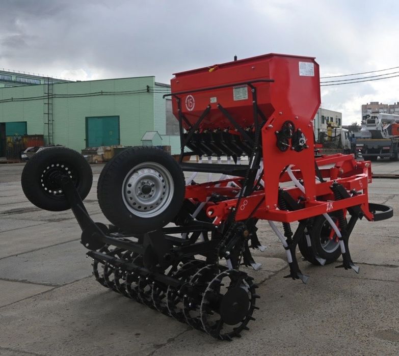 Сеялка-культиватор СКП-2,1 Д Омичка