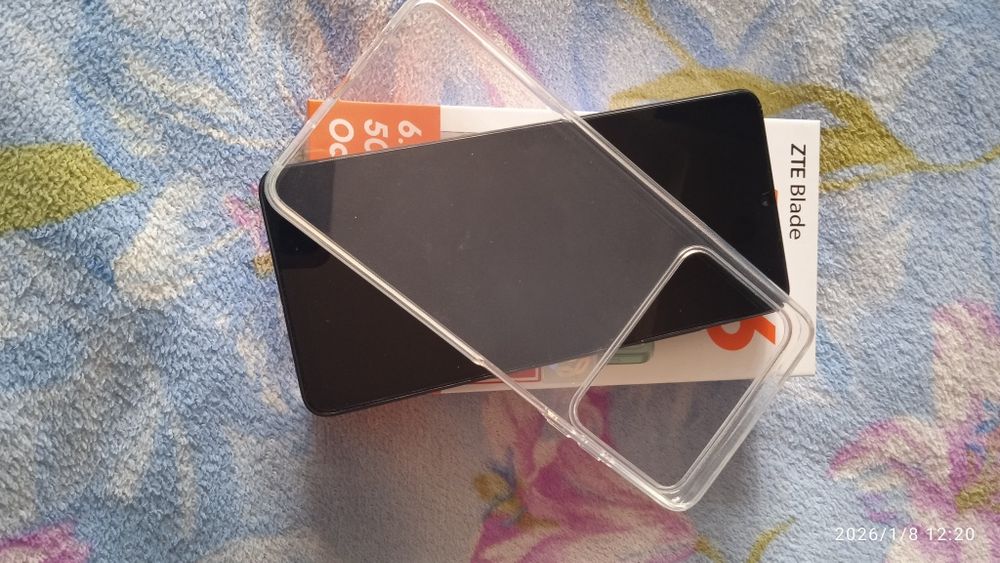Продам смартфон ZTE Blade
