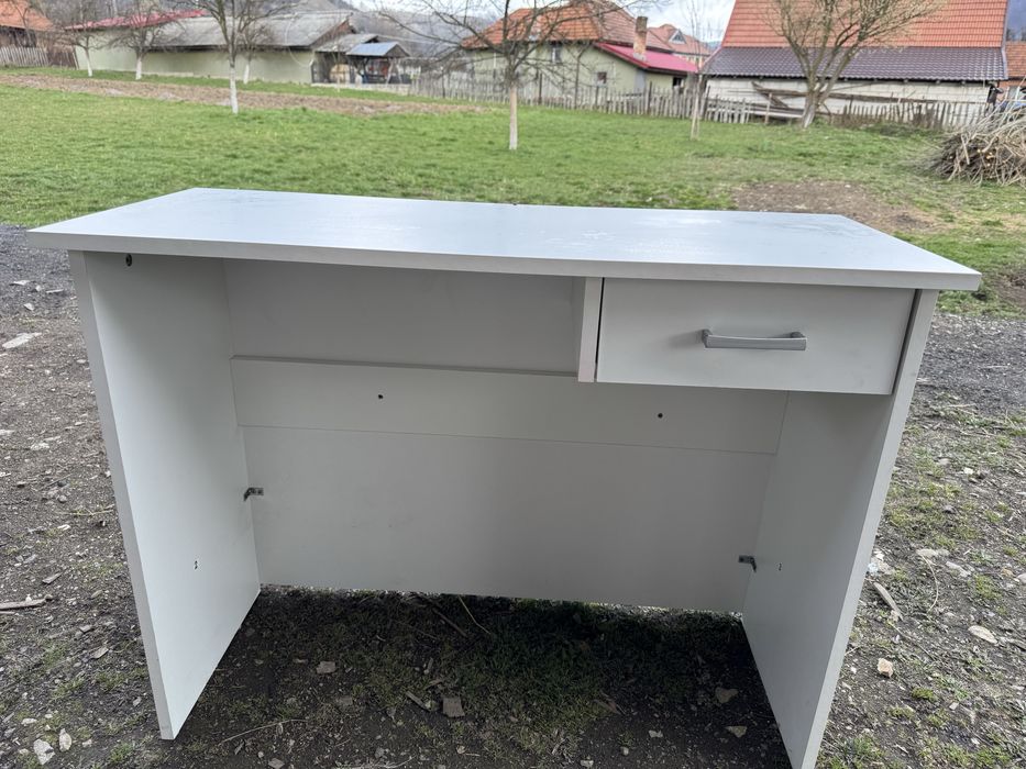 Birou cu un singur sertar