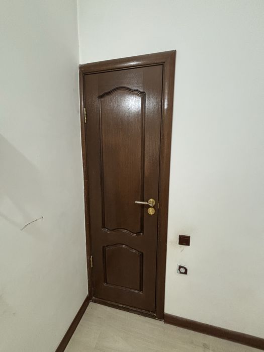 Продам межкомнатные двери