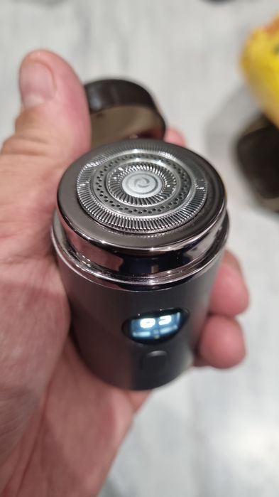 Aparat de ras mini
