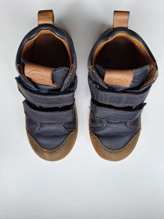 Sneakers Froddo inalti nr 25
În stare foarte buna, purtate de câteva o