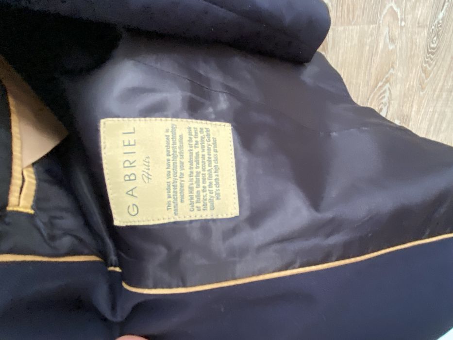 Продам школьный костюм 40-42р!