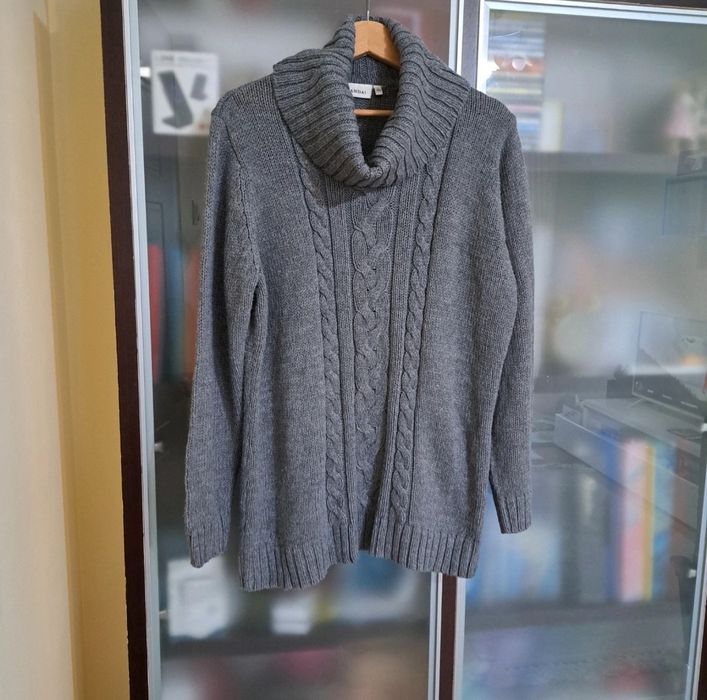 Pulover gros, lungut