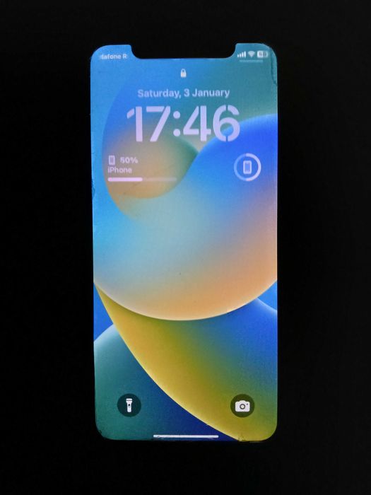 iPhone 11 100% baterie