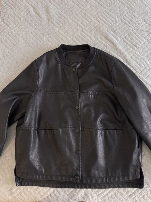 Бомбер эко кожа женский