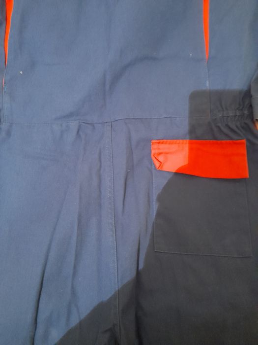 Нови гащеризони за работа