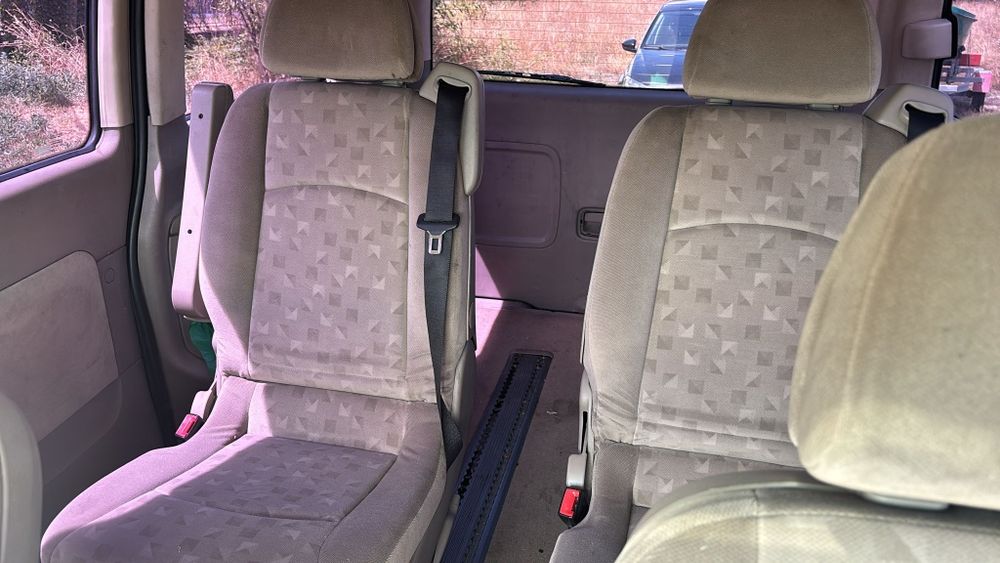 Vând Mercedes vito