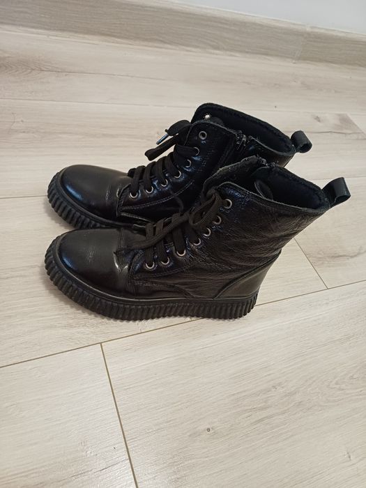 Осенние ботинки 32разм.