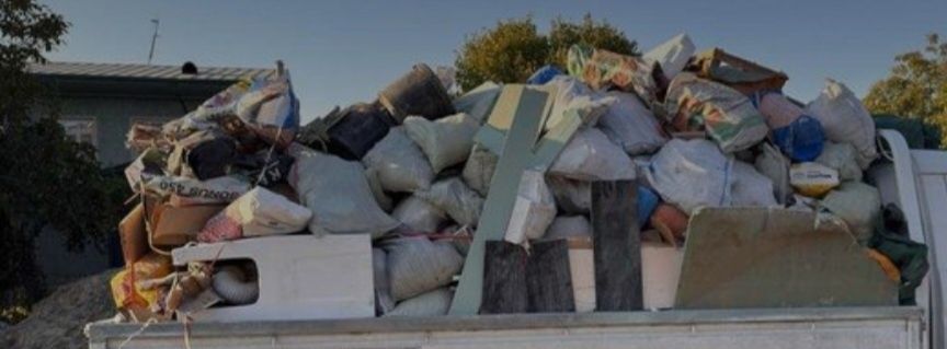 Вывоз мусор старые мебелы строй мусор газел 3 м