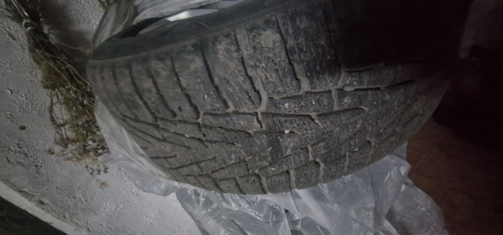 Продам резины 255/50/19