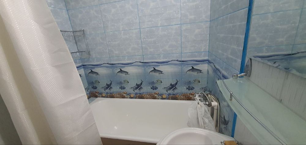 2 хонали Жар-Арик Ибн Сино бозорча якин гиштли дом