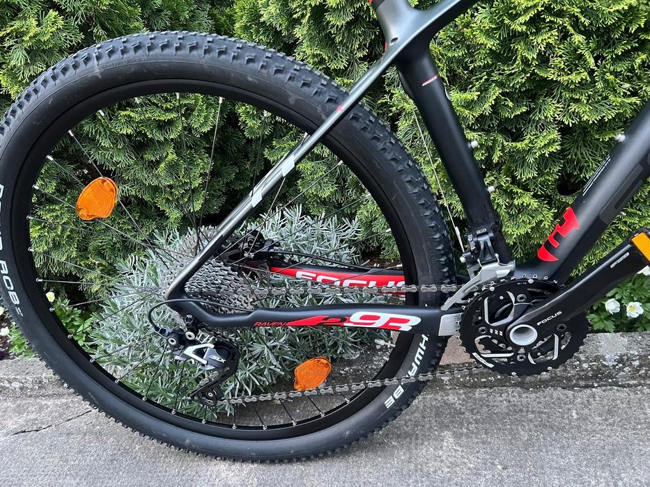 Bicicleta MTB FOCUS RAVEN FULL Carbon M 29" Furca pe Aer 3x10 Shimano SLX