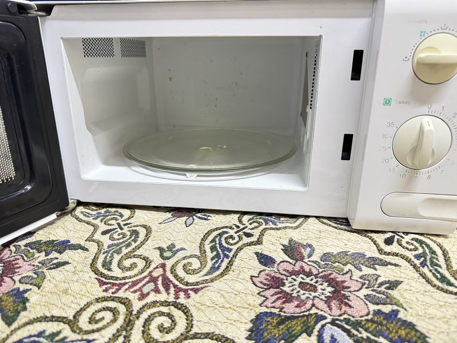 Продам микроволновую печь