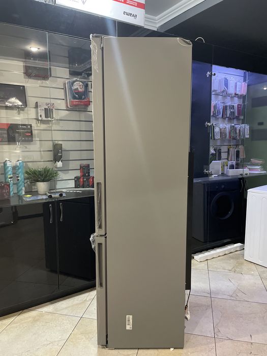 Холодильник Indesit ITR 5200 G УЦЕНКА НОВЫЙ