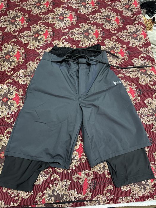 Muslim shortik razmer XL yoki 33