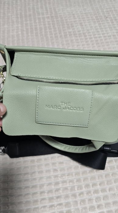 Нова.  Marc Jacobs The Leather Mini Tote Bag
