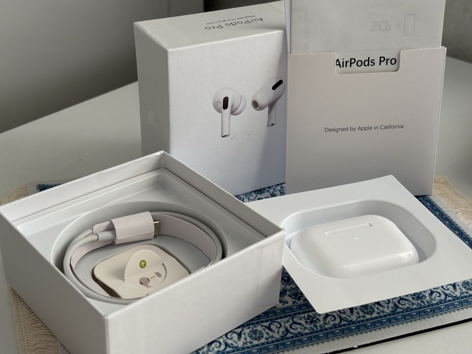 airpods аналог разных версий