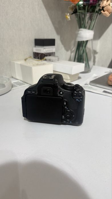 фотоаппарат Canon EOS 600D