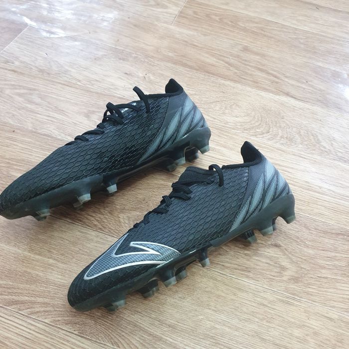 Бутцы для футбола