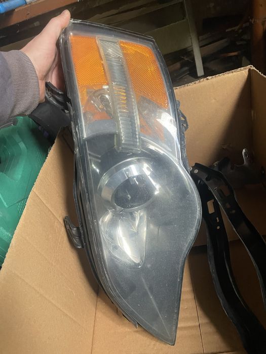 Фары subaru outback 2005 Американец